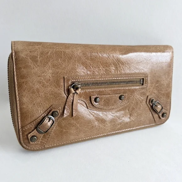 Balenciaga New Distressed Leather Zip Around Wallet Clutch With Dust Bag - Picture 12 of 16